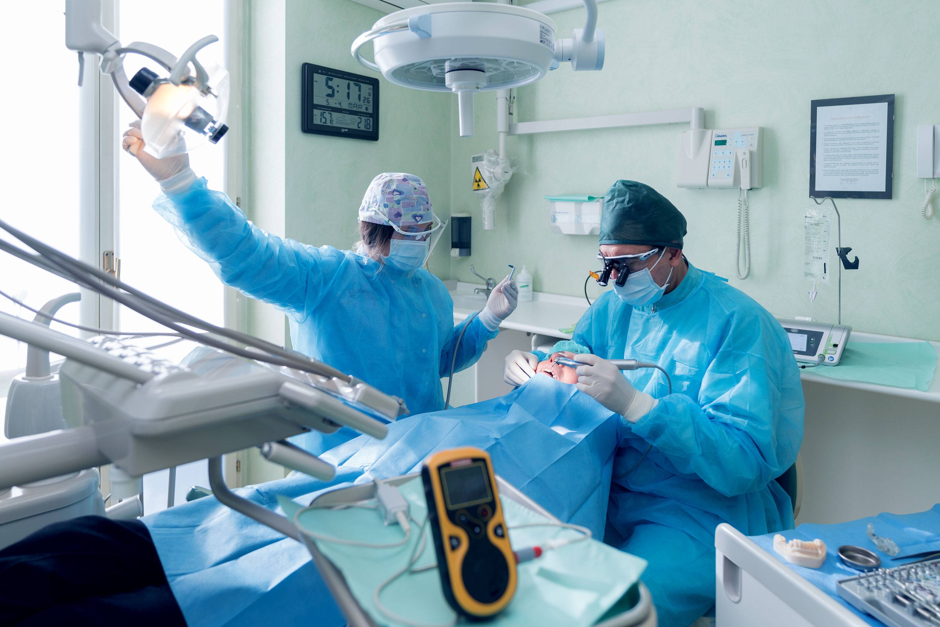 studio-dentistico-ballestrasse-besana-brianza-strumenti-1 (2)